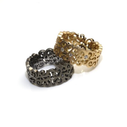 Material 750 Gelbgold 925 Silber schwarz rhodiniert - Steine Brillanten weiß und schwarz
