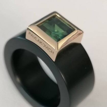 Material Ebenholz 750 Gelbgold - Stein Turmalin grün